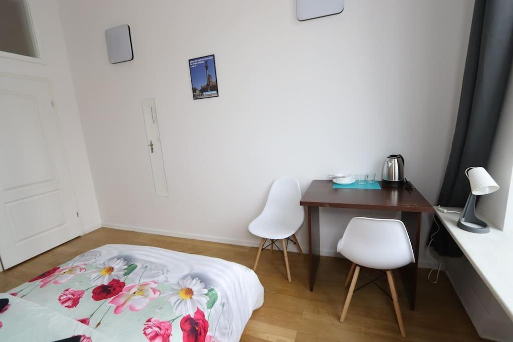 Fantastic Waw - Kp22 Room D Varsó Kültér fotó